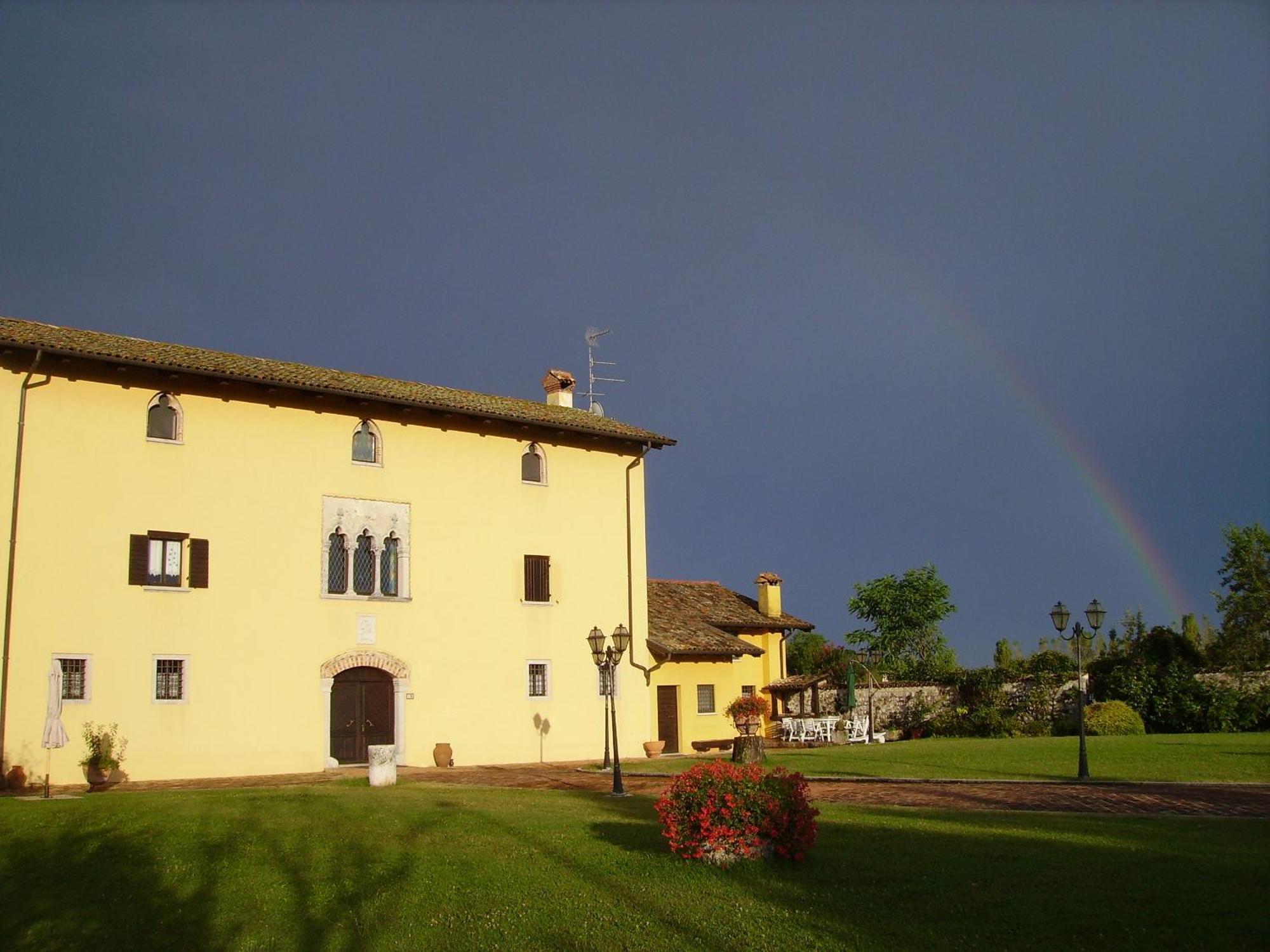Agriturismo Domus Magna Povoletto Exterior photo