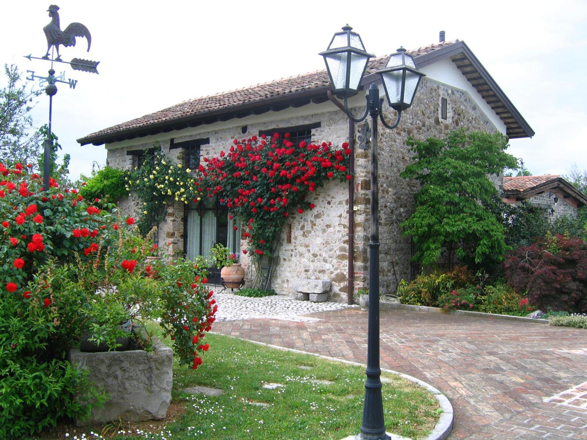 Agriturismo Domus Magna Povoletto Exterior photo